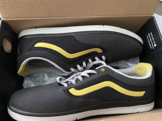 Brand new Vans shoes graph lightweight size 8