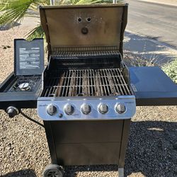Charibroil Grill, Used for Only 2 Weeks