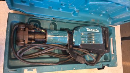 Makita HM1307CB Demolition Hammer