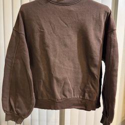 Bershka Brown Oversized Sweatshirt Title: Bershka Brown Oversized Sweatshirt - Size S