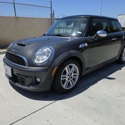 2011 Mini Cooper