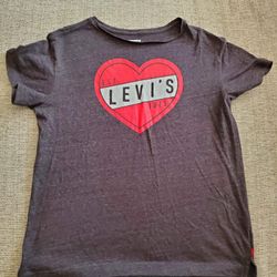 Levis Tshirt Size Xl Girls