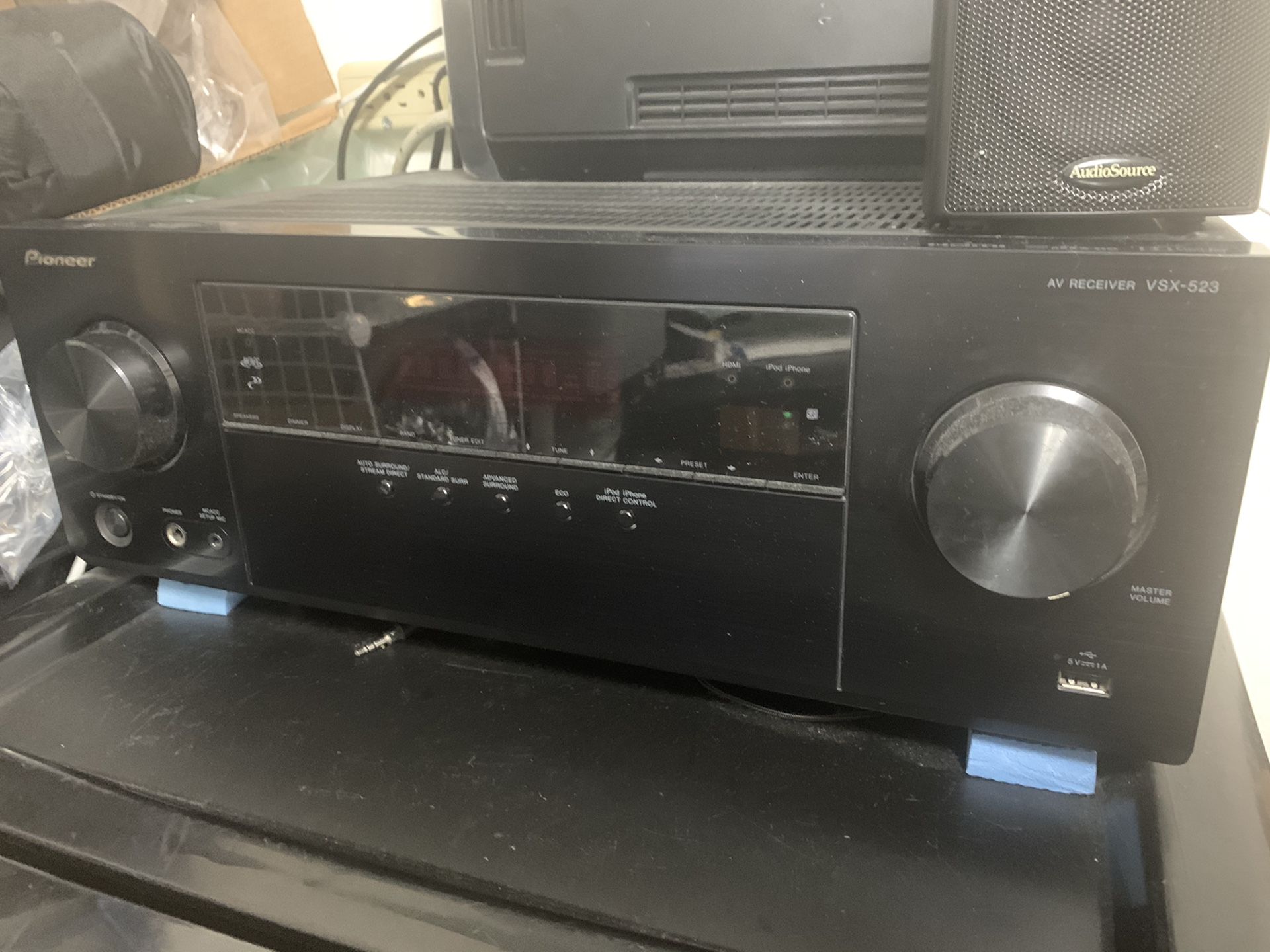 Pioneer Stereo Receiver 5.1 Channel 3D Ready! Speakers Available and Speakers