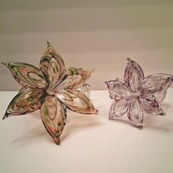 Beautiful Pair of Venetian Murano Handblown Glass Flower Sculptures Green & Orange...asking $50.00