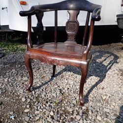 Chinese Horseshoe Chair
