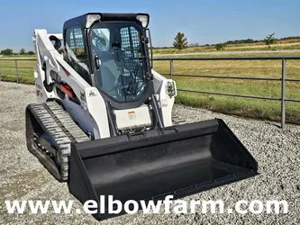 Clean Machine2022 Bobcat T740 Track Skid Steer