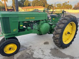 1952 John Deere model 60