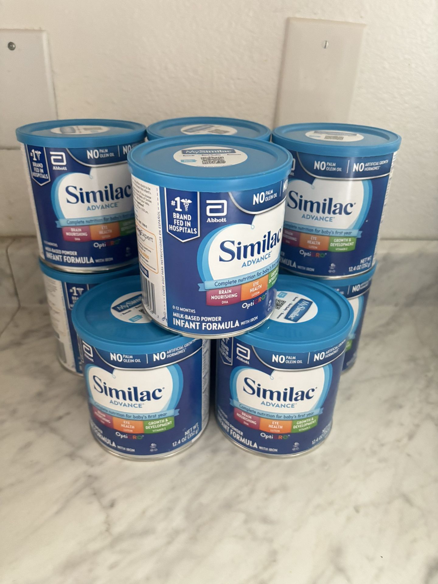 8 Brand NEW Similac advanced 
