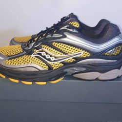 Saucony MEN SIZE 12 NEW W/BOX
