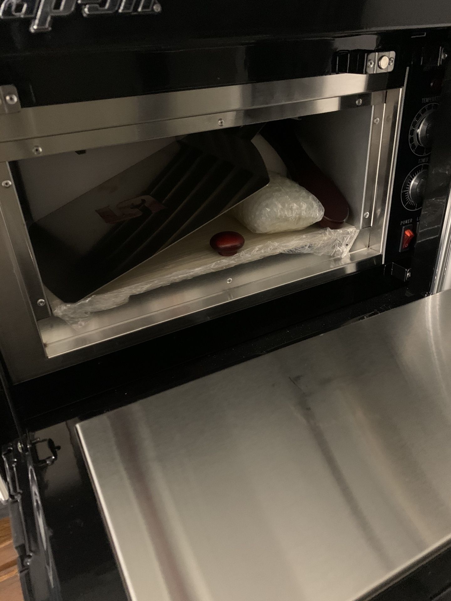 Black + Decker Pizza / Snack Oven P300S for Sale in Henderson, NV - OfferUp