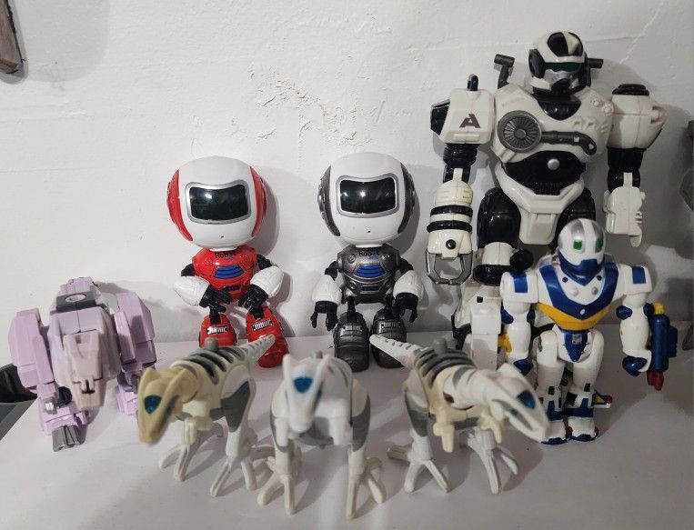 Robot Figure Bundle