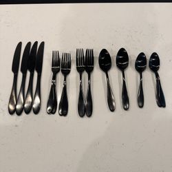 Flatware Set