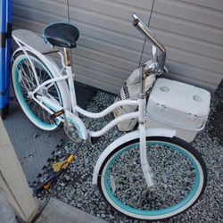 Schwin Cruiser Bike