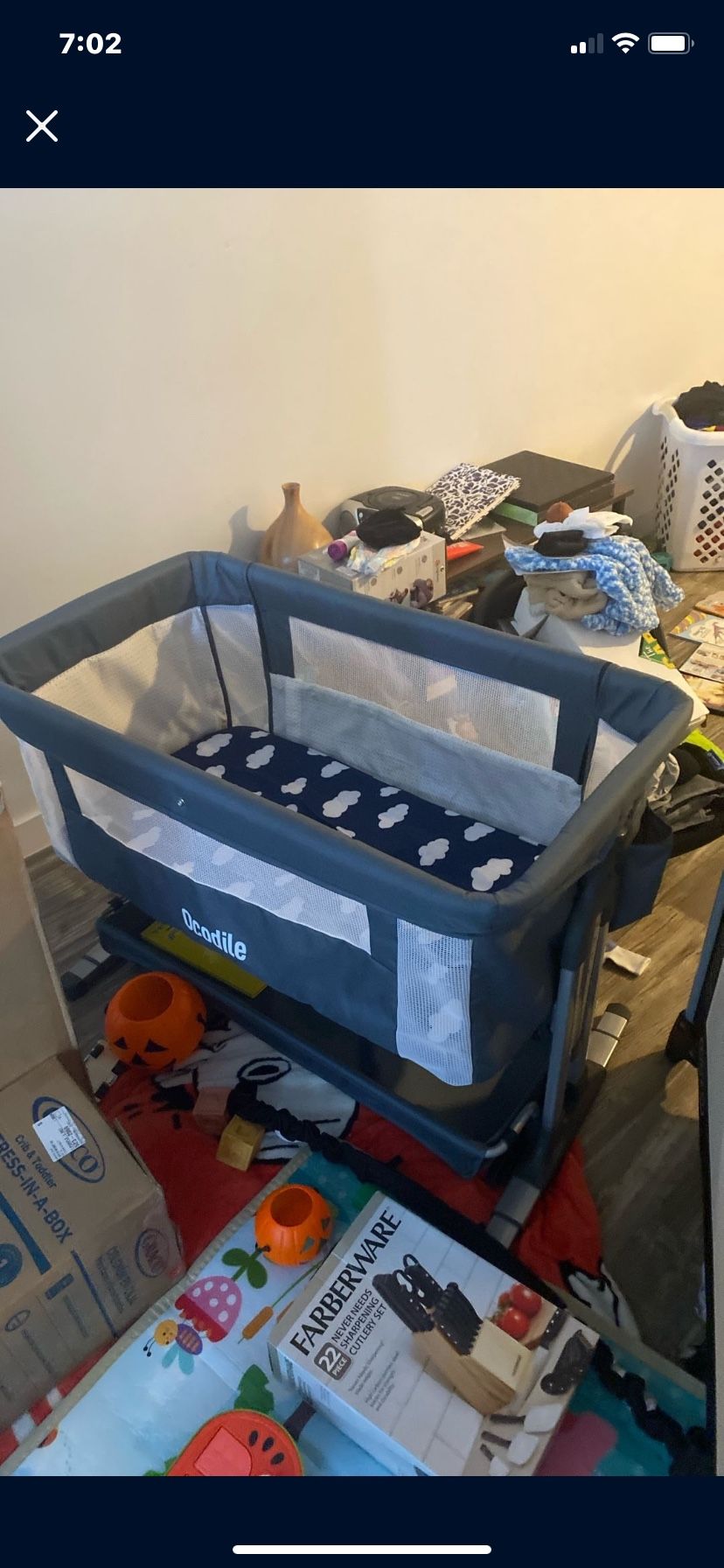 Bassinet With Drop Side