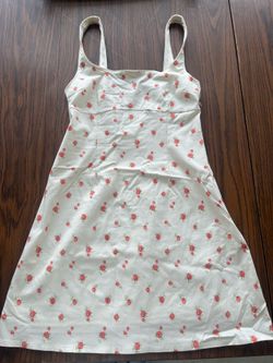 White/red mini picnic dress