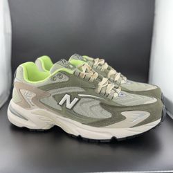 New Balance 725v1 Olivine Dark Moss SIZE10.5