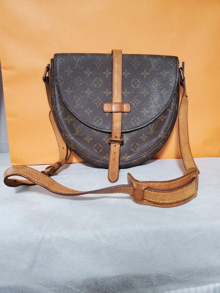 Authentic Louis Vuitton Monogram Chantilly GM