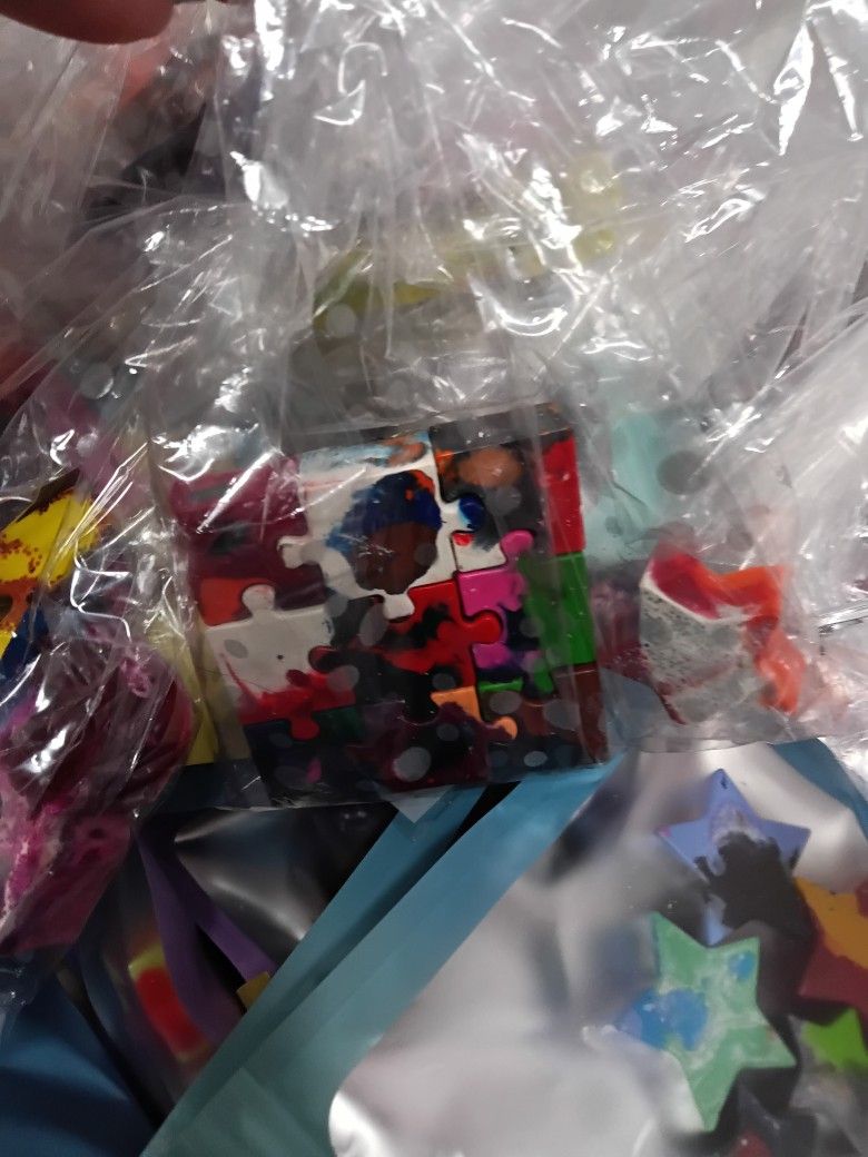 Crayon Packs 🖍️