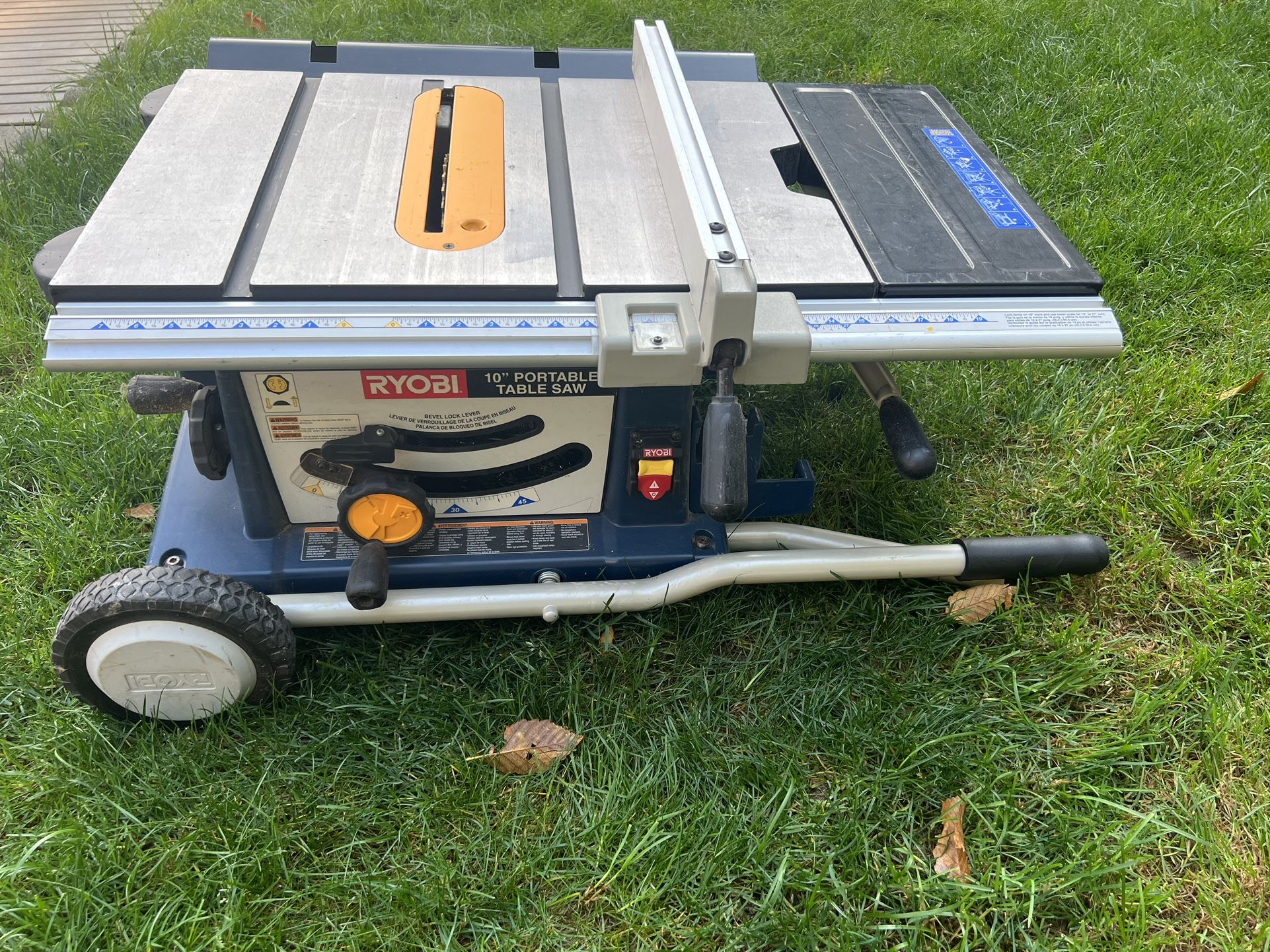 Ryobi 10 inch table saw great condition