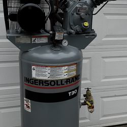 Ingersoll - Rand T30, 5 hp / 230v Air Compressor 
