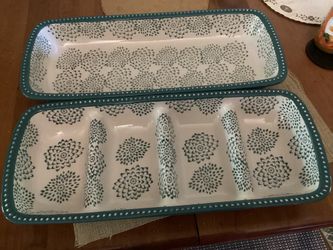  Beautiful Brand New  In Box Porcelain Serving Dish Set.  (Never Used )