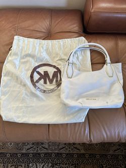 White Michael Kors Bag