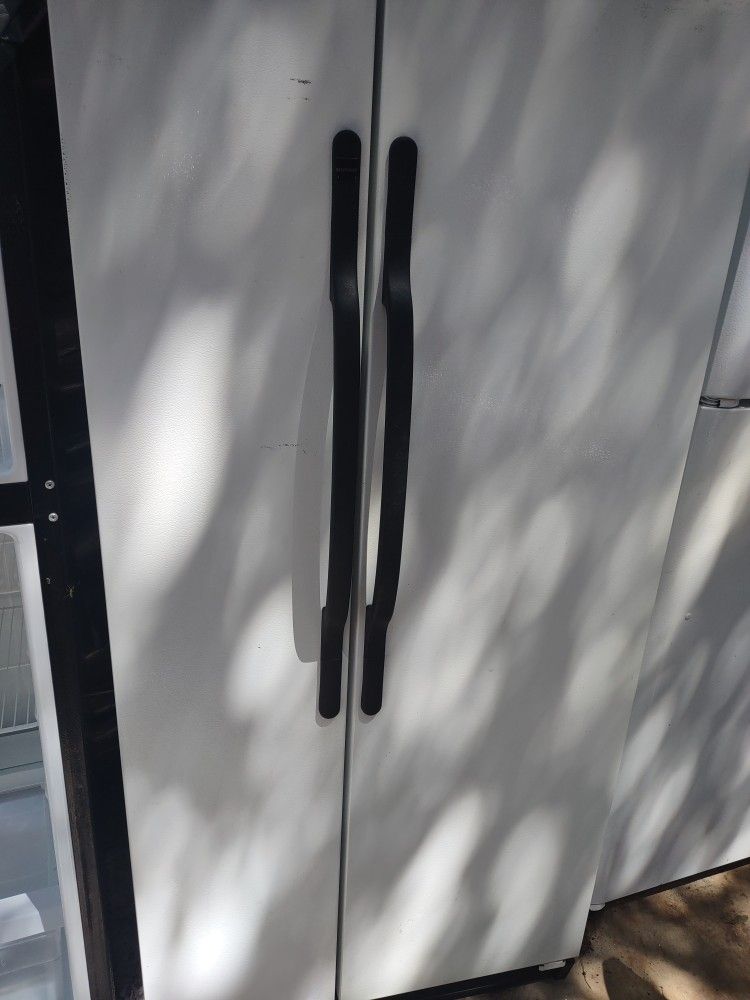 Hotpoint Used Refrigerator, Usado
