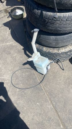 Windshield Washer Reservoir Mustang