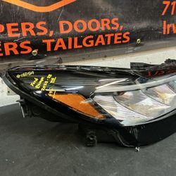 FORD ESCAPE 2023-2025 RH HEADLIGHT OEM