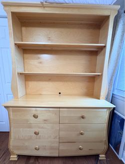 Pali dresser with hutch and toy box
