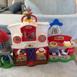 Little People Toy Farm