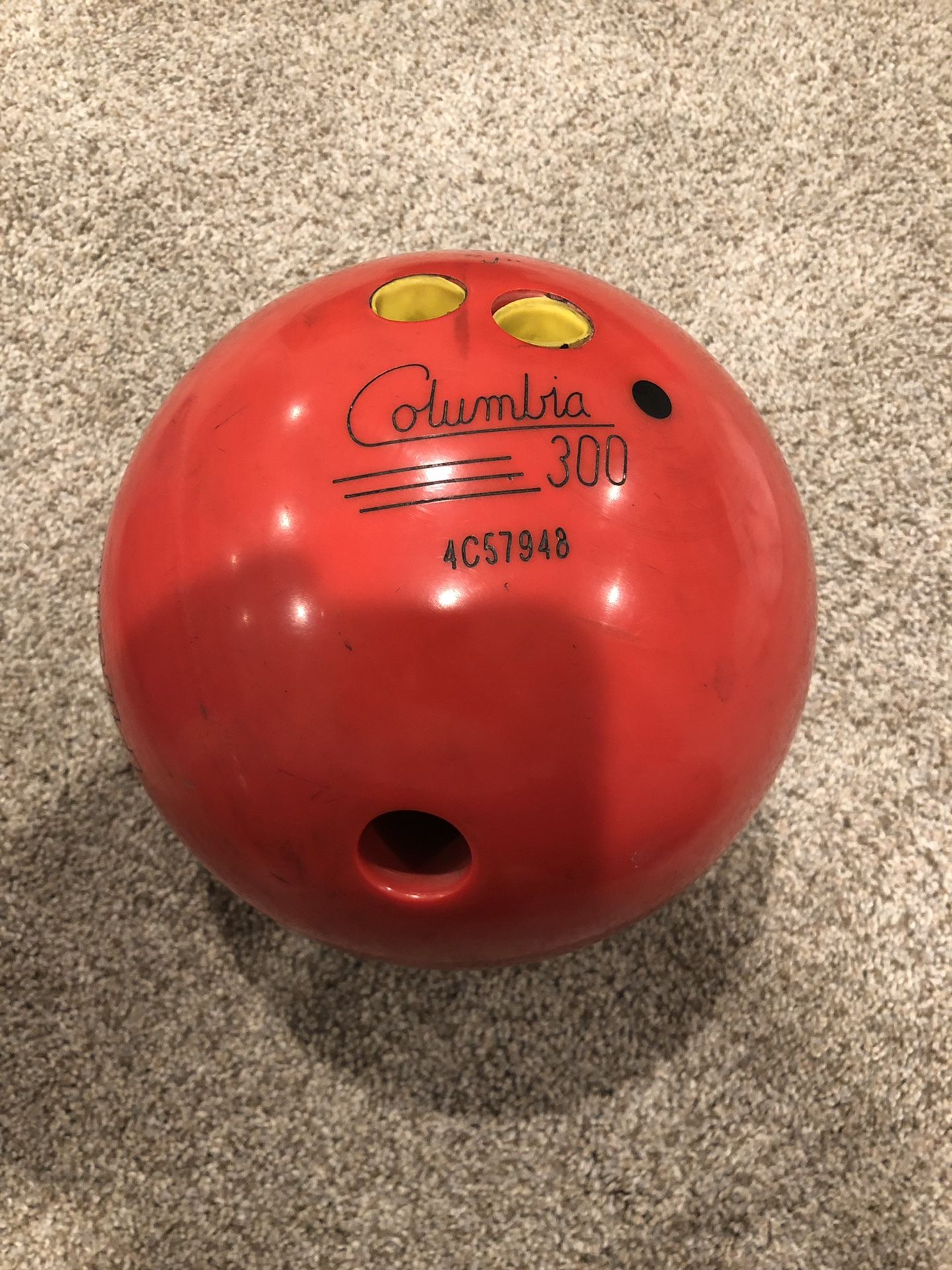 Bowling Ball Columbia 300 Piranha