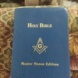 1984 Master Mason Holy Bible With Signatures