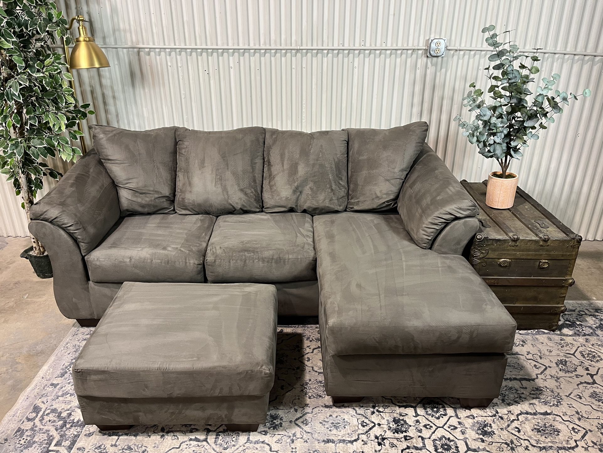 Sectional Couch - Delivery Available