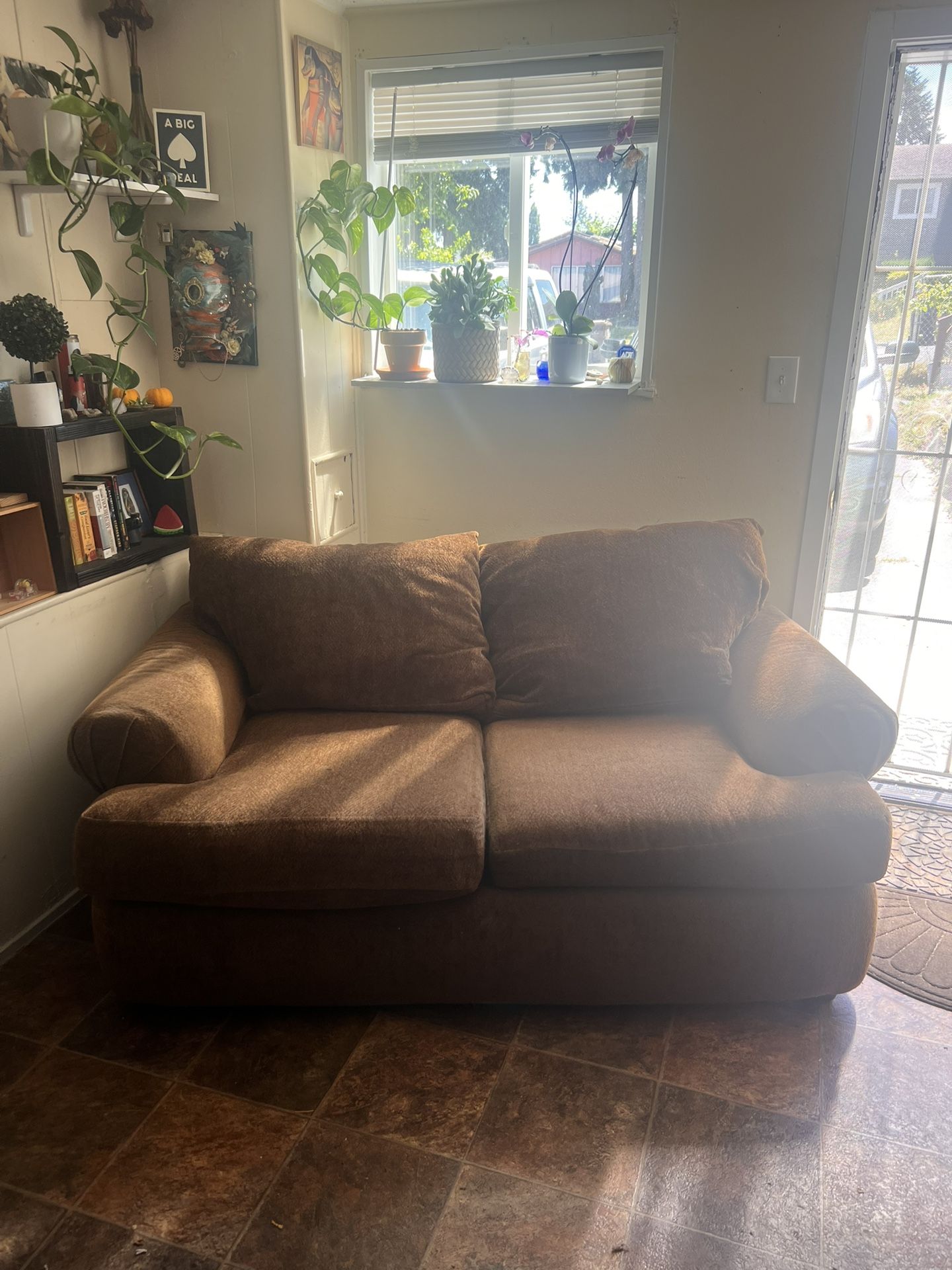 Free Sofa 