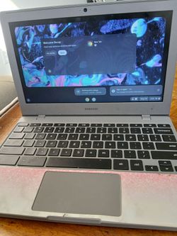 Samsung Chromebook 4 (11.6-inch model)