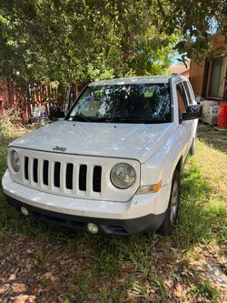 Camioneta Jeep Patriot 2016