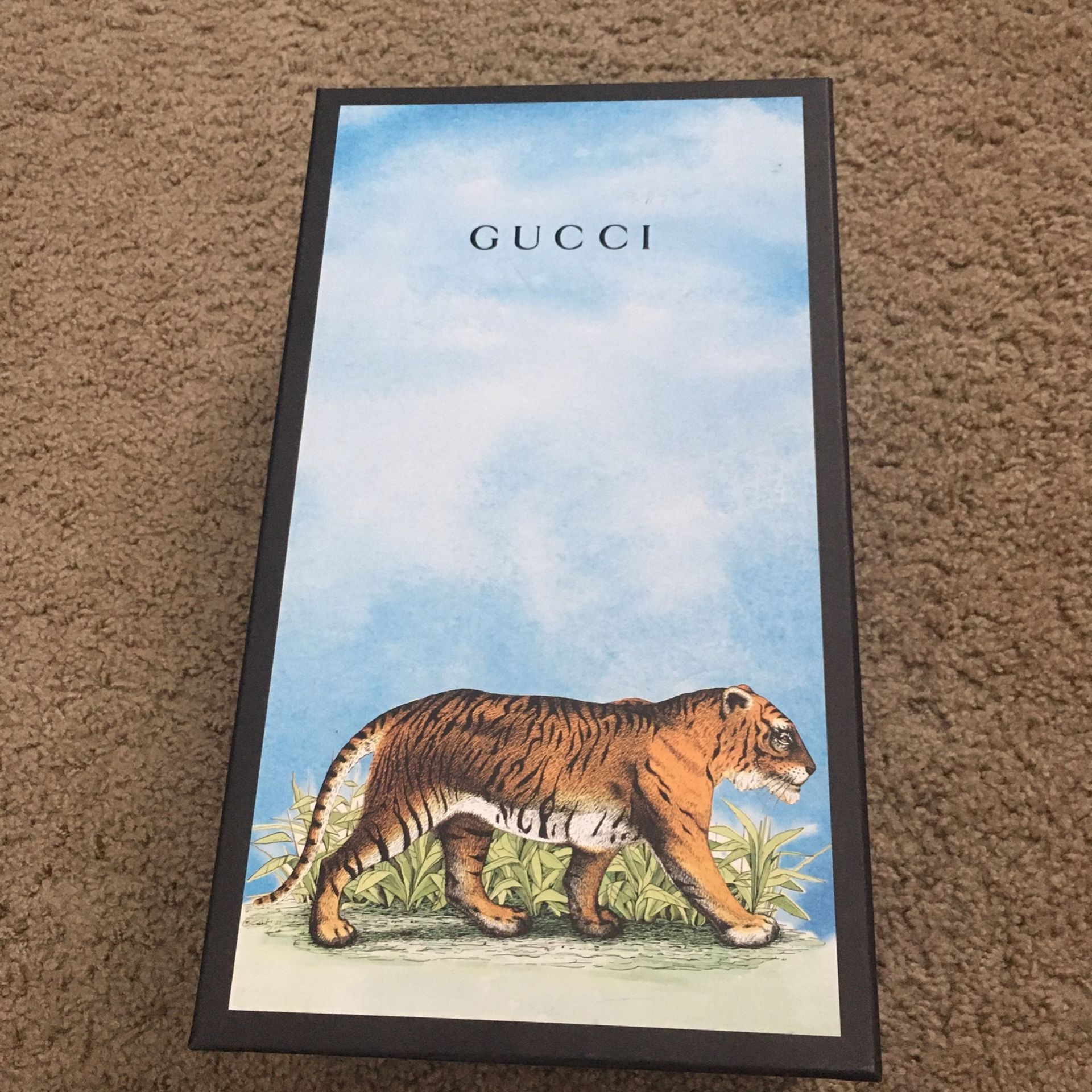 Gucci *Limited Edition*