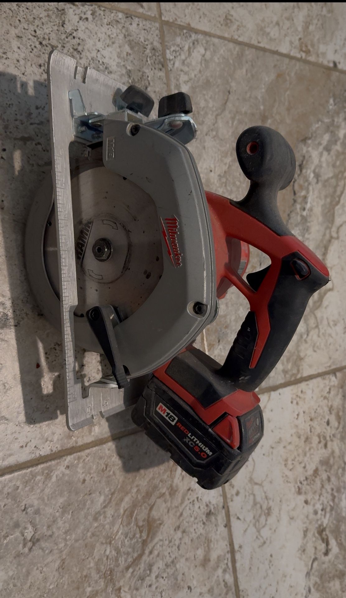 Milwaukee M18 6-½" Cordless Circular Saw