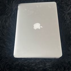 MacBook