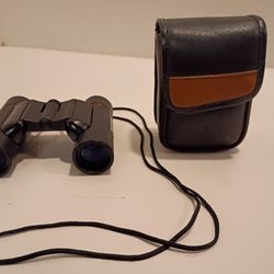 compact binoculars