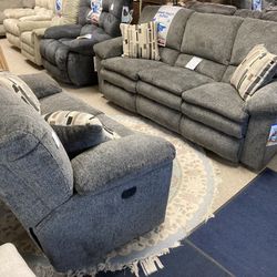 Sofa and Loveseat - new 