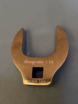 Snap-on Tools 3/8" Drive SAE 1-1/4" Open-End Crowfoot Wrench