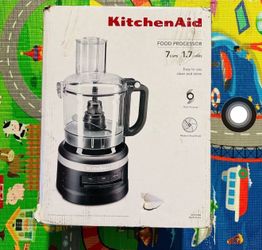 NEW KitchenAid 7-Cup Food Processor, Black Matte, KFP0718