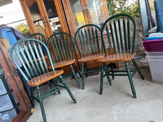 $60 4 chairs & 1 barstool ( Sunland park & Doniphan 79922)