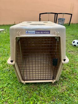Medium dog kennel for Travel