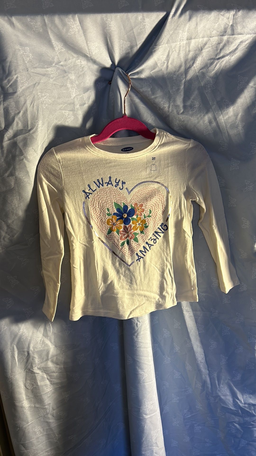 Old Navy T-shirt