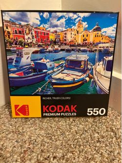 Kodak Premium Puzzles 550 Piece Colorful Harbor Town Jigsaw Puzzle