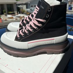 Alexander McQueen High Top Boots