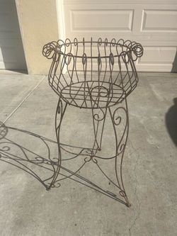Vintage Iron Plant stand